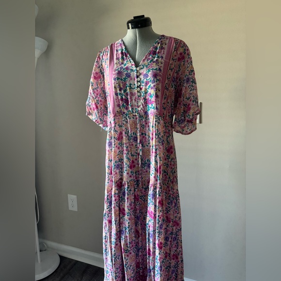 Floral Pink Maxi Dress - Picture 4 of 4